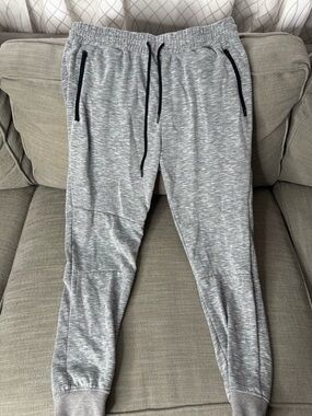 Brooklyn Cloth Gray Heather Jogger Sweatpants with Black Accents